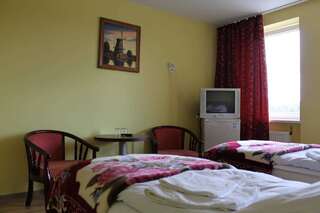 Отели типа «постель и завтрак» Taurages B&B Таураге Двухместный номер с 1 кроватью или 2 отдельными кроватями-5