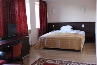 Отели типа «постель и завтрак» Taurages B&B Таураге Двухместный номер Делюкс с 1 кроватью или 2 отдельными кроватями-9