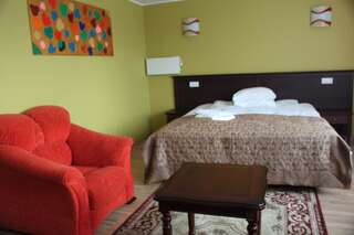 Отели типа «постель и завтрак» Taurages B&B Таураге Двухместный номер Делюкс с 1 кроватью или 2 отдельными кроватями-13